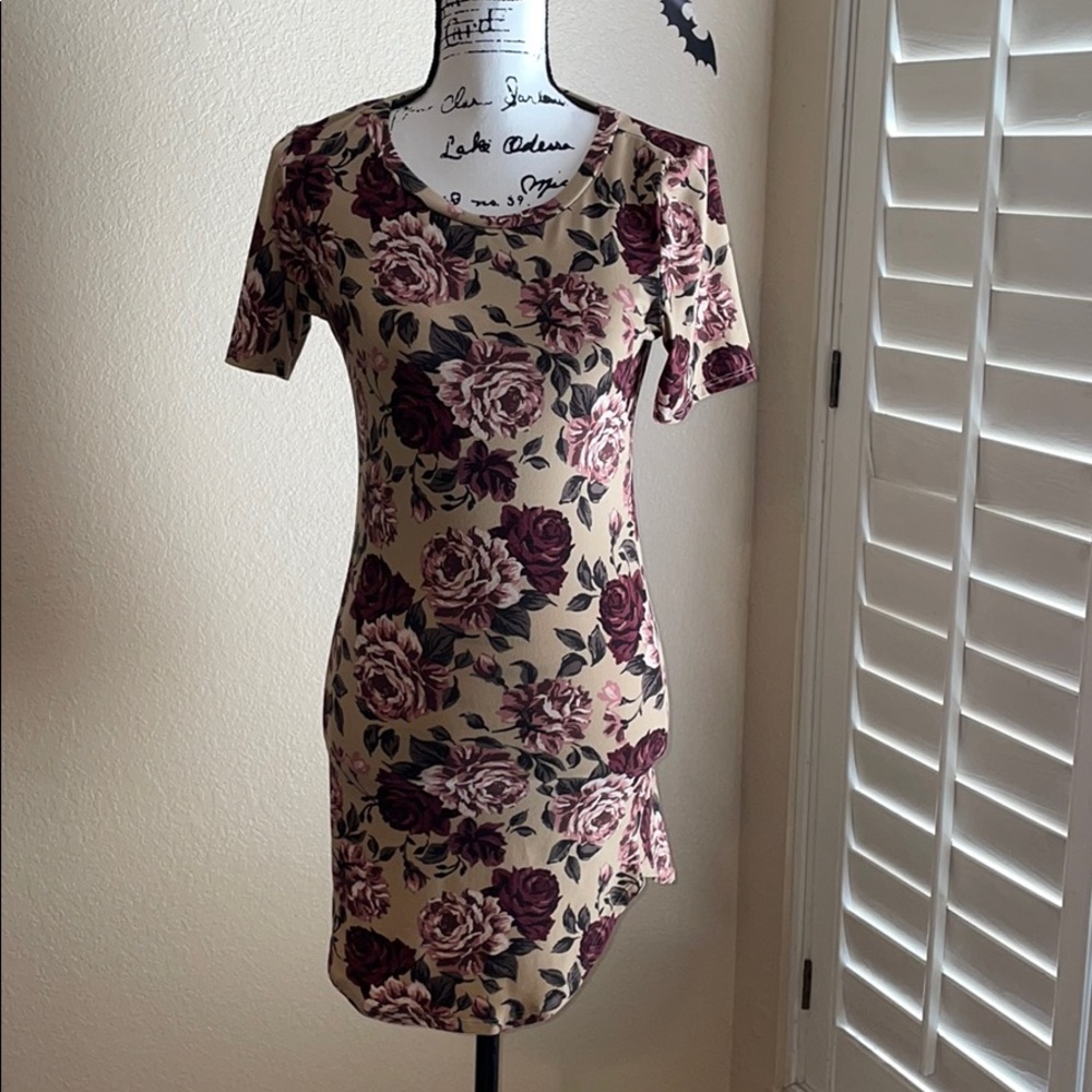Floral t shirt dress